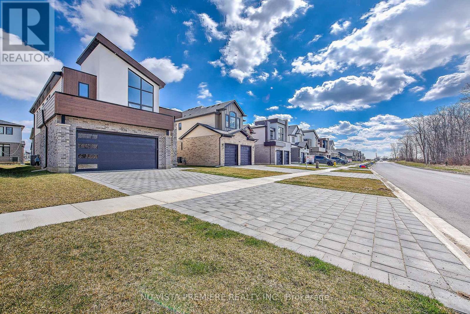 Photo 3 of 37 for 2318 Wickerson Road