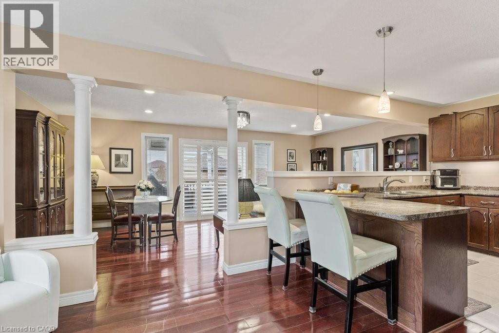 251 Falcon Drive, Woodstock, Ontario  N4T 0A1 - Photo 3 - 40791018