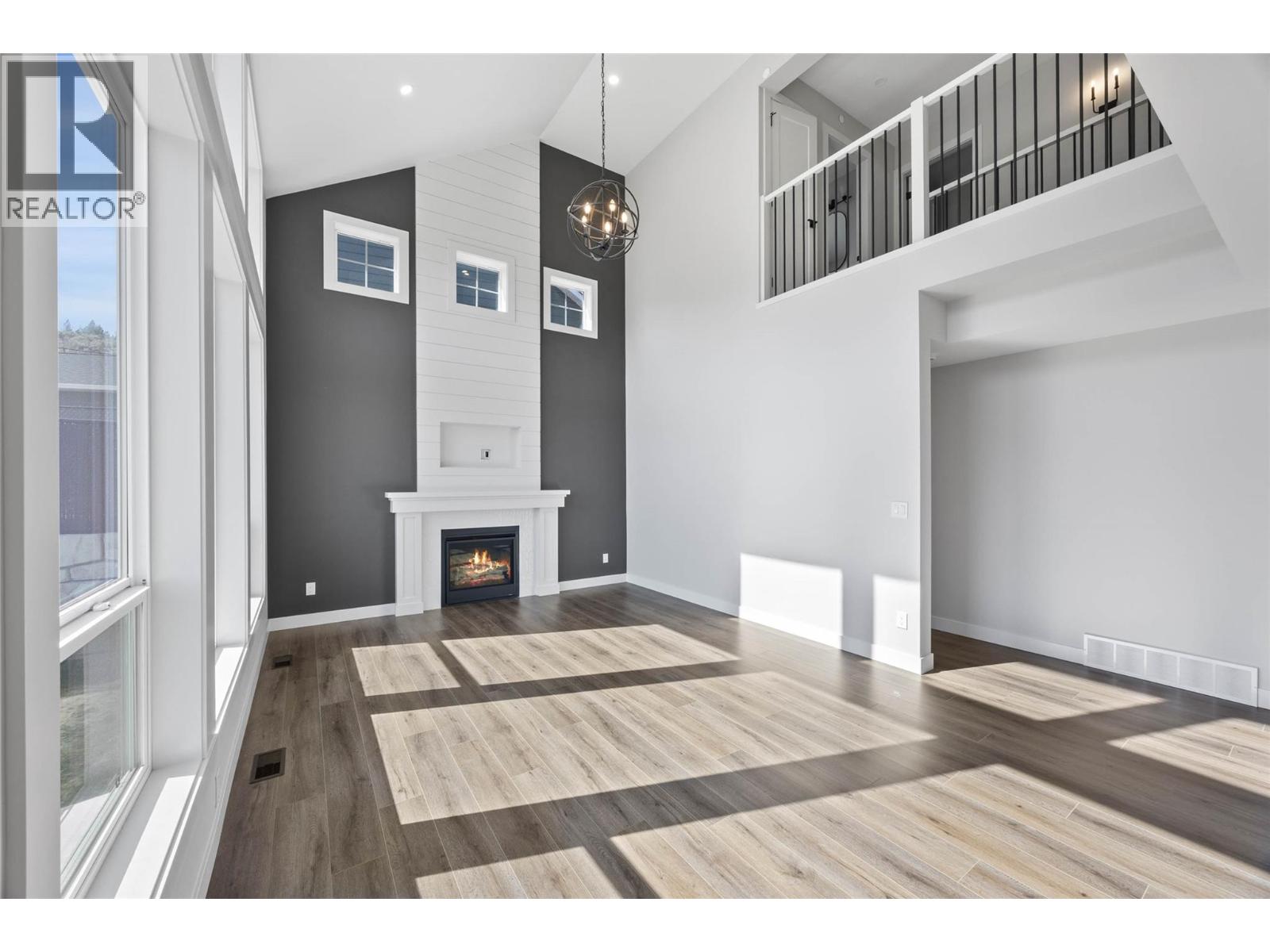 8759 BADGER Drive Kamloops Photo 14