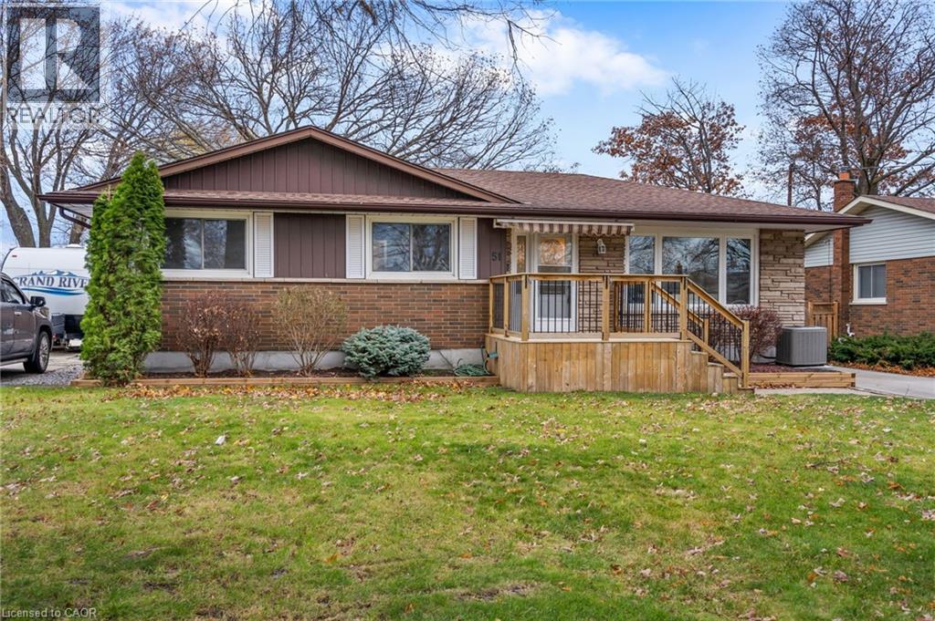 51 BURNESS Drive, St. Catharines, Ontario