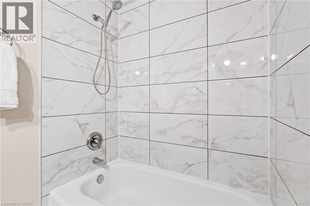 51 Burness Drive, St. Catharines, Ontario  L2P 1J4 - Photo 18 - 40787088