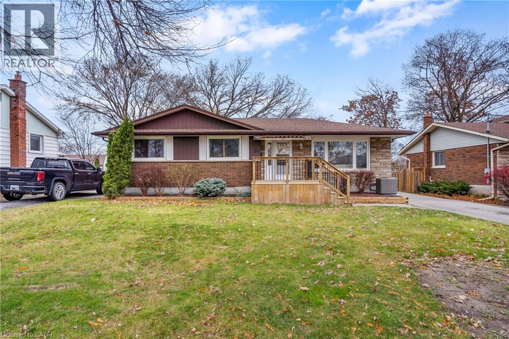 51 Burness Drive, St. Catharines, Ontario  L2P 1J4 - Photo 33 - 40787088