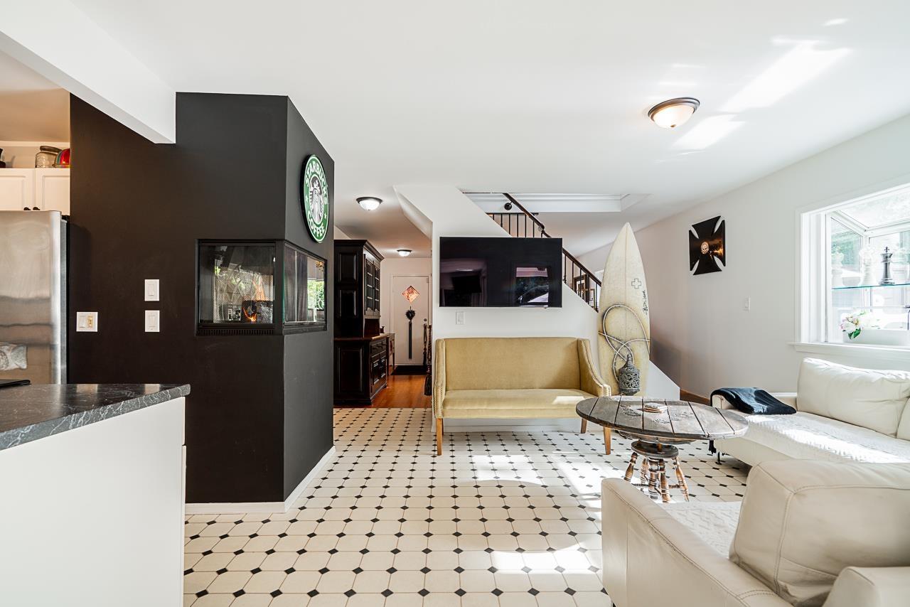 2725 Gordon Avenue, Surrey, British Columbia  V4A 3J2 - Photo 13 - R3070755