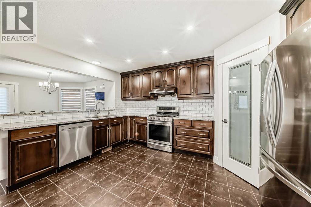 40 Martha's Meadow Place Ne, Calgary, Alberta  T3J 4H6 - Photo 7 - A2268242