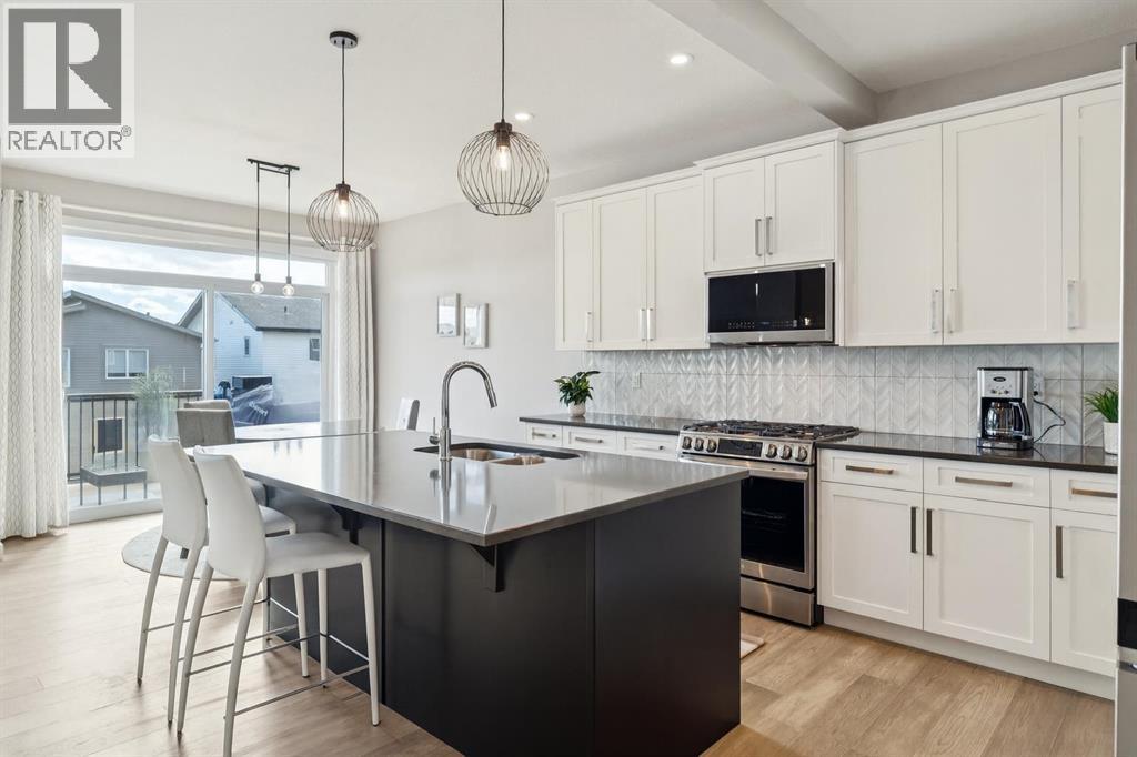 363 Precedence Hill, Cochrane, Alberta  T4C 2T7 - Photo 6 - A2270293