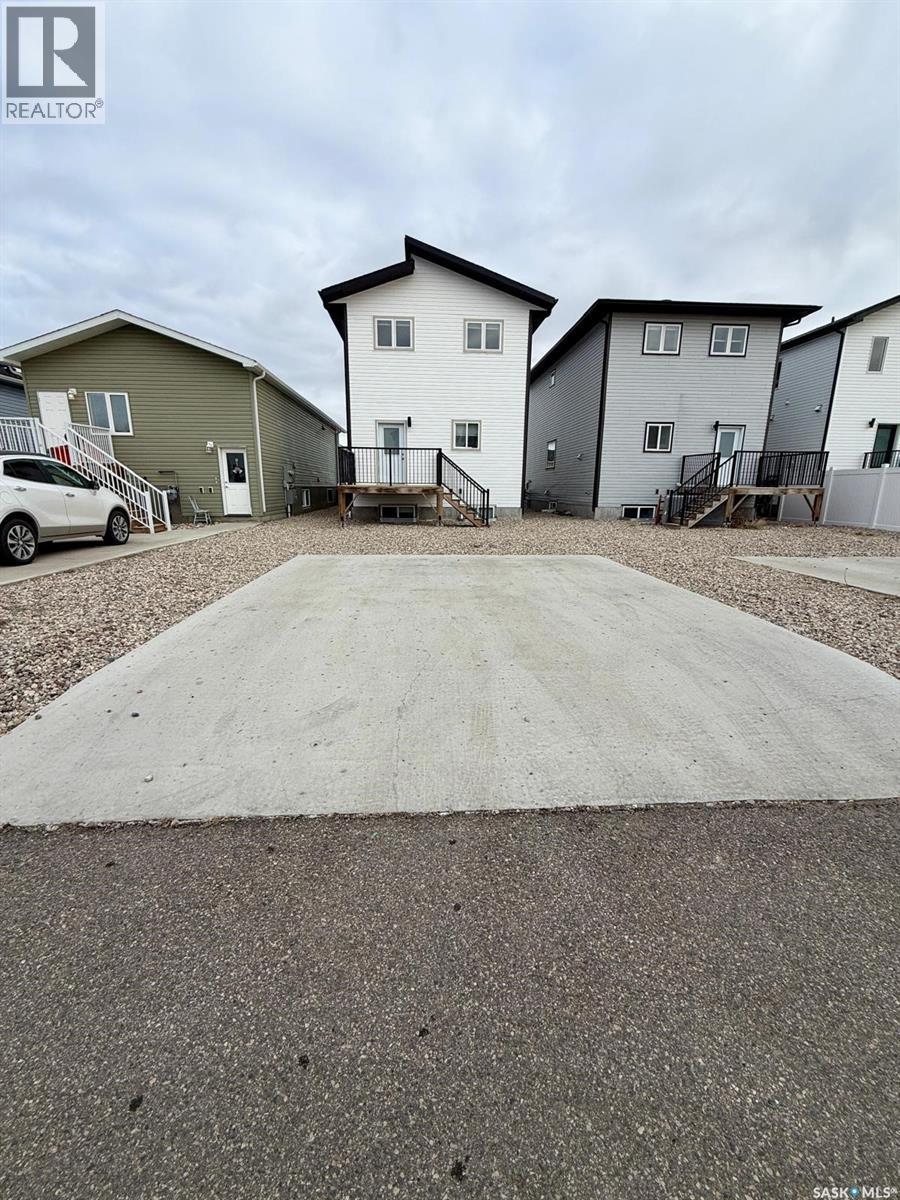 3214 Green Brook Road, Regina, Saskatchewan  S4V 3R2 - Photo 30 - SK024872