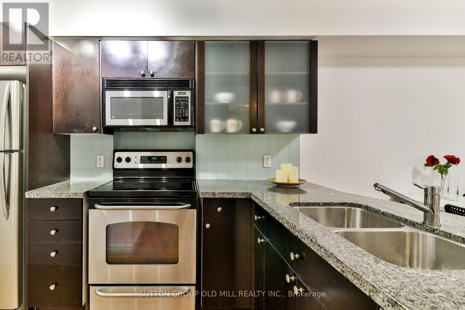 205 - 1005 King Street W, Toronto, Ontario  M6K 3M8 - Photo 4 - C12585214