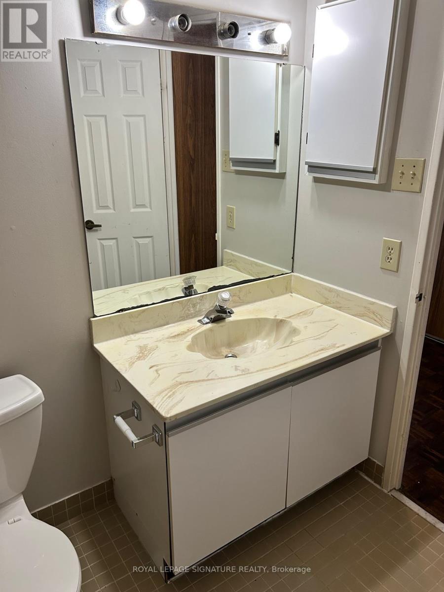 1711 - 45 Carlton Street, Toronto, Ontario  M5B 3H0 - Photo 17 - C12585298