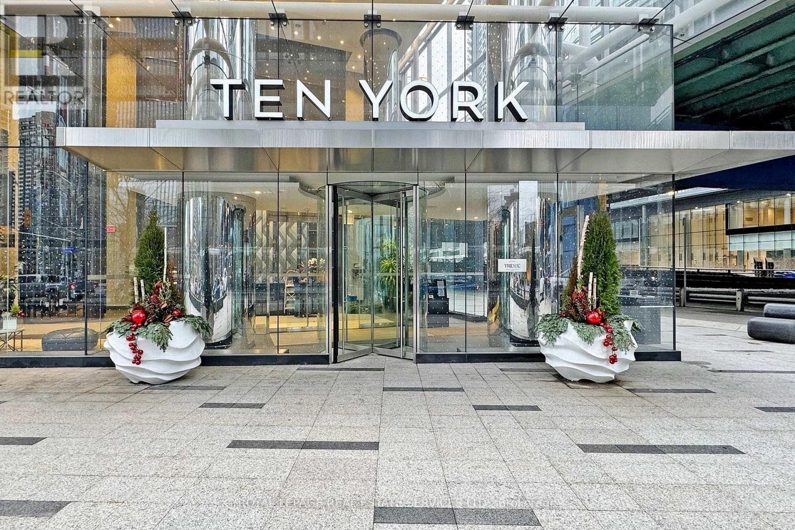 1403 - 10 YORK STREET, Toronto, Ontario