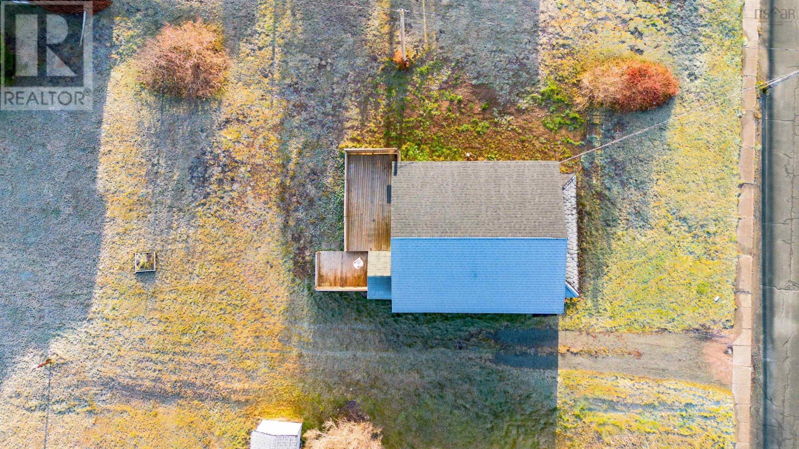 157 Lake Road, Glace Bay, Nova Scotia  B1A 2G8 - Photo 3 - 202528735