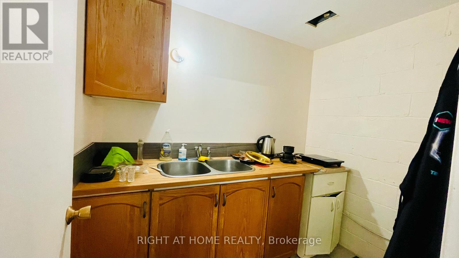 33 The Links Road, Toronto, Ontario M2P 1T7 - Photo 32 - C12409746