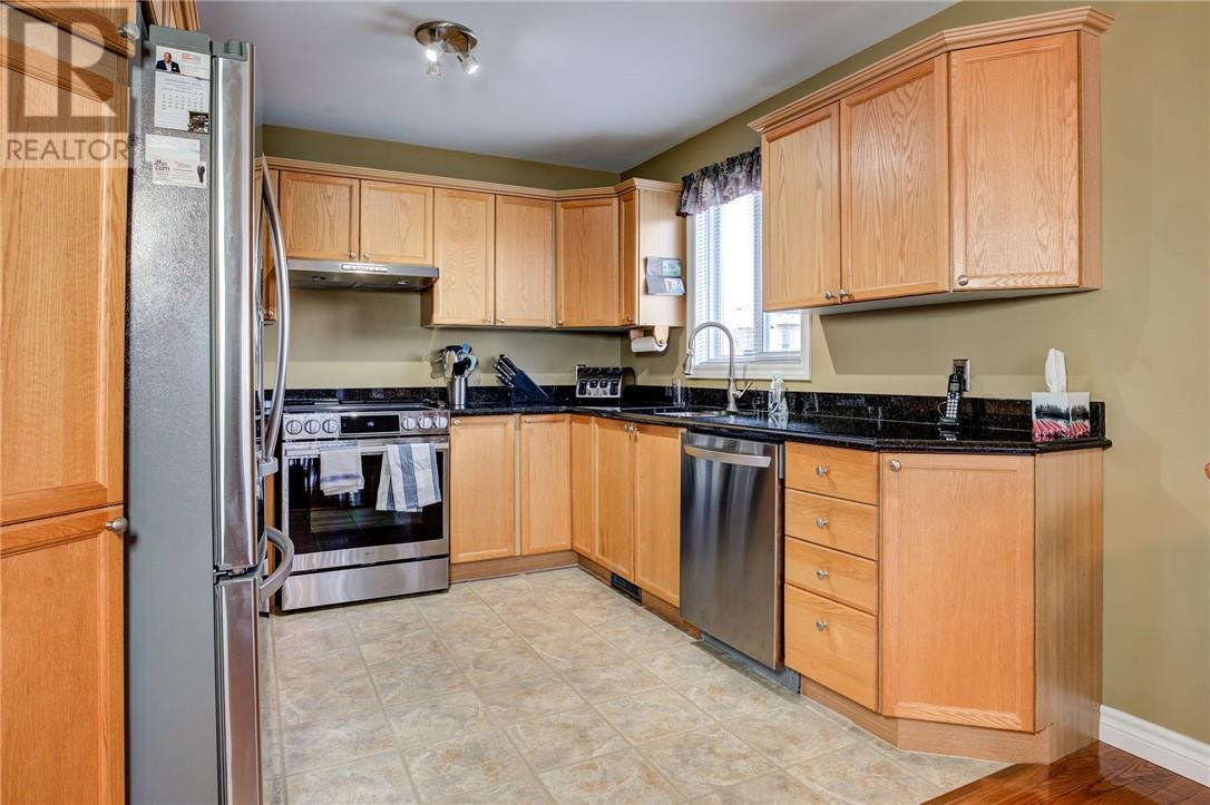 1315 Attlee Avenue, Sudbury, Ontario  P3A 6A3 - Photo 5 - 2125778