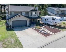 2230 Linea Crescent, lumby, British Columbia