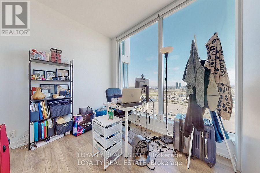 1710 - 5 Buttermill Avenue, Vaughan, Ontario  L4K 0J5 - Photo 28 - N12585254