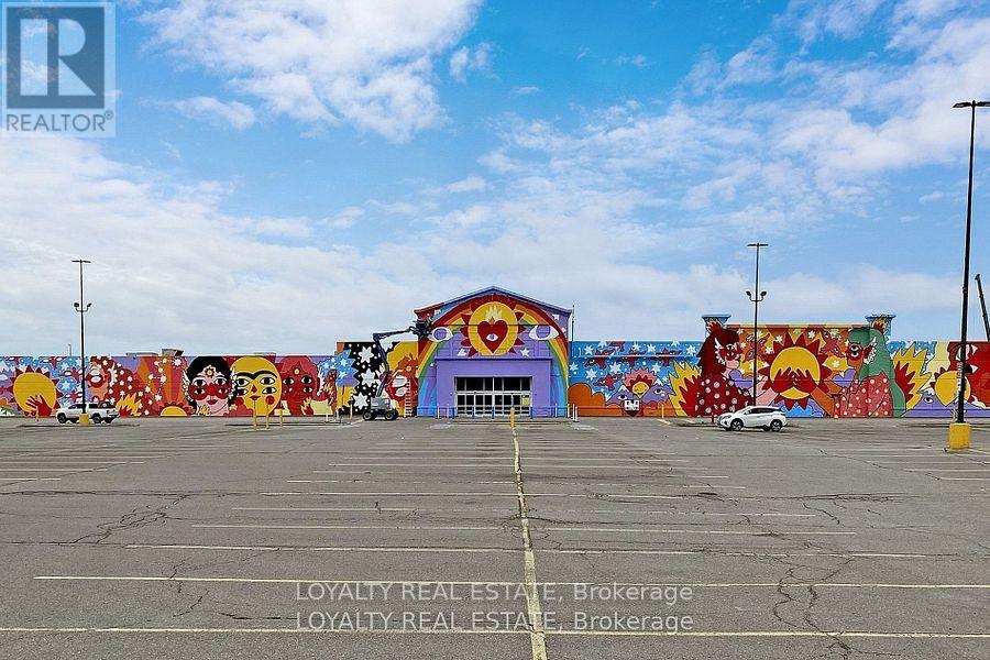 1710 - 5 Buttermill Avenue, Vaughan, Ontario  L4K 0J5 - Photo 29 - N12585254