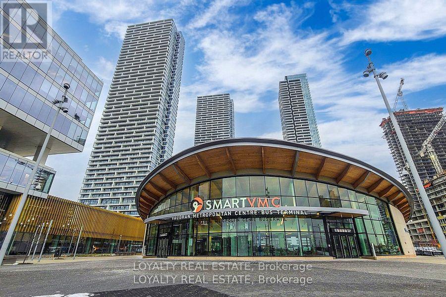 1710 - 5 Buttermill Avenue, Vaughan, Ontario  L4K 0J5 - Photo 44 - N12585254