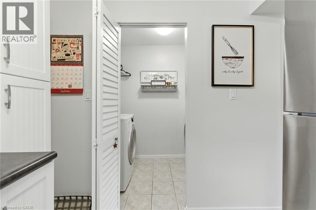 7 Trudy Court, Dundas, Ontario  L9H 5P6 - Photo 21 - 40771005