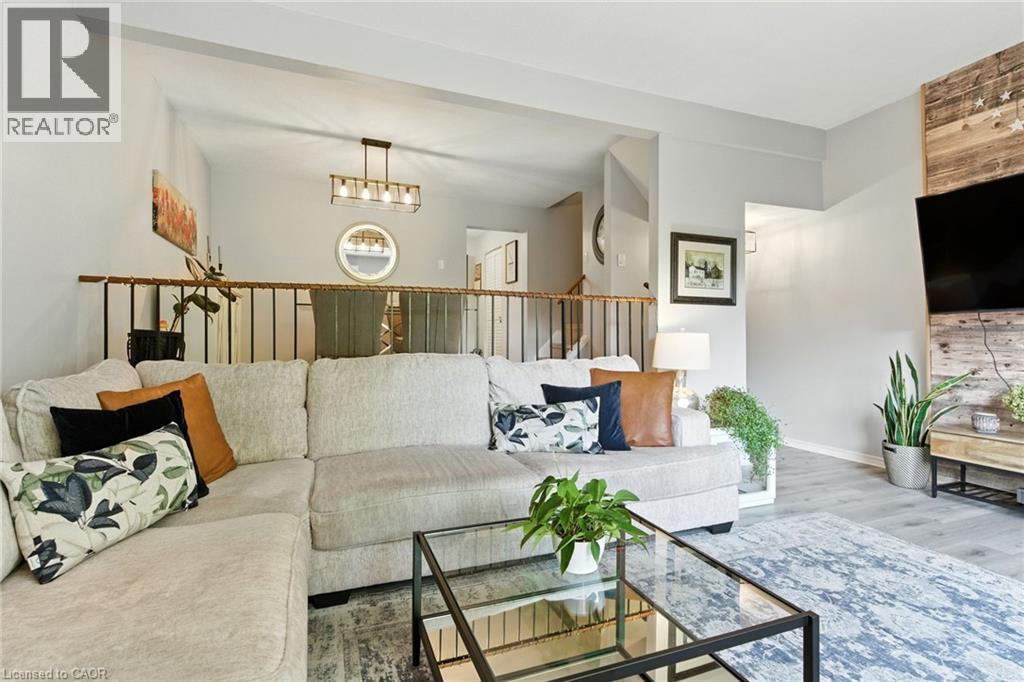 7 Trudy Court, Dundas, Ontario  L9H 5P6 - Photo 15 - 40771005