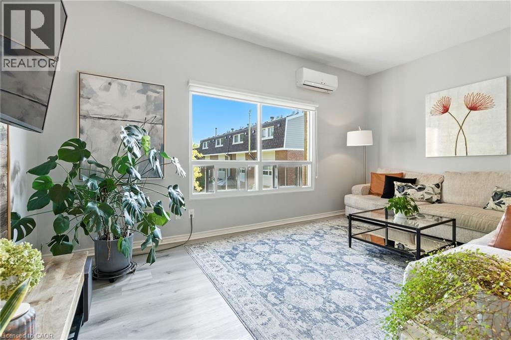 7 Trudy Court, Dundas, Ontario  L9H 5P6 - Photo 12 - 40771005