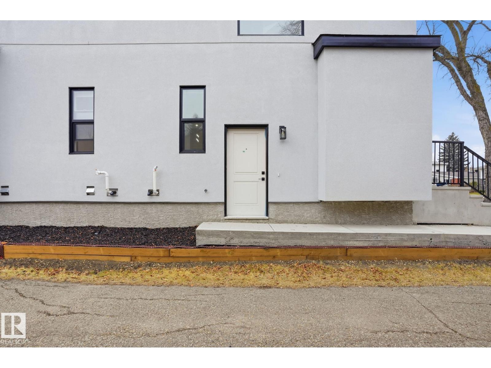10727 65 St Nw, Edmonton, Alberta  T6A 2P3 - Photo 37 - E4466105