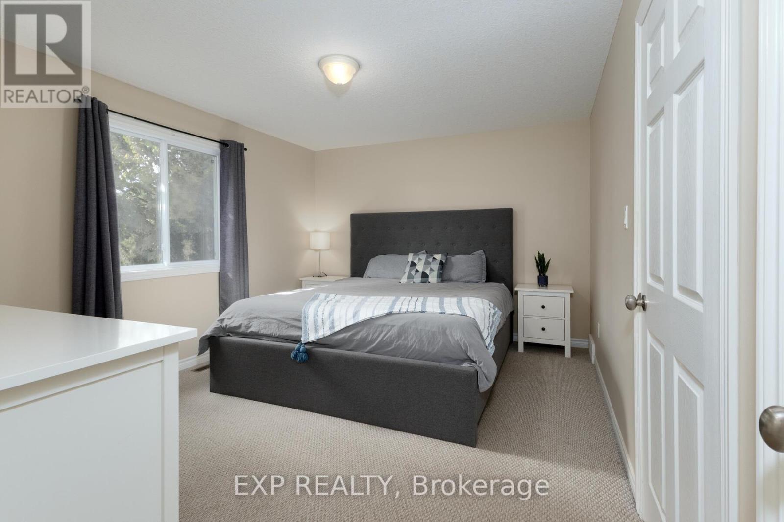 32 Scourfield Drive, Ingersoll, Ontario  N5C 0A4 - Photo 16 - X12585432