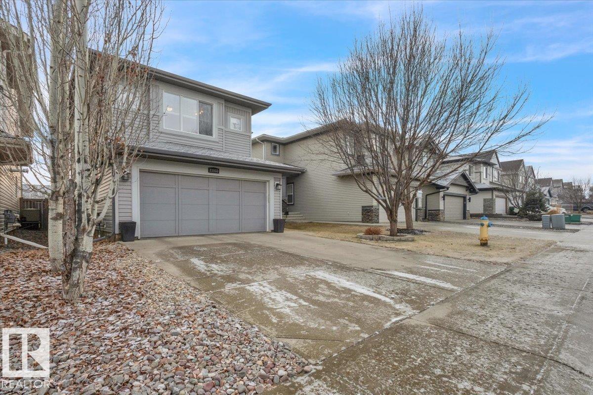 21933 94a Av Nw Nw, Edmonton, Alberta  T5T 1N1 - Photo 2 - E4466964