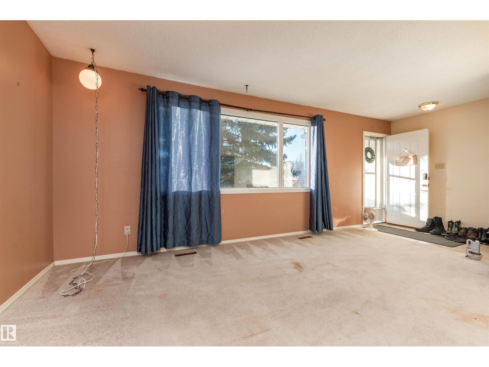 32 Groveland Rd, Sherwood Park, Alberta  T8A 3G6 - Photo 4 - E4466965