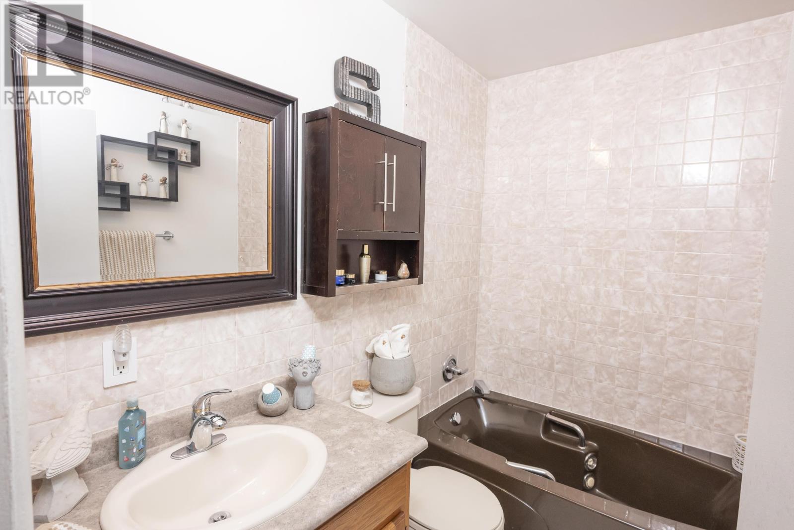 327 Ford St N, Thunder Bay, Ontario  P7C 4L6 - Photo 22 - TB253577