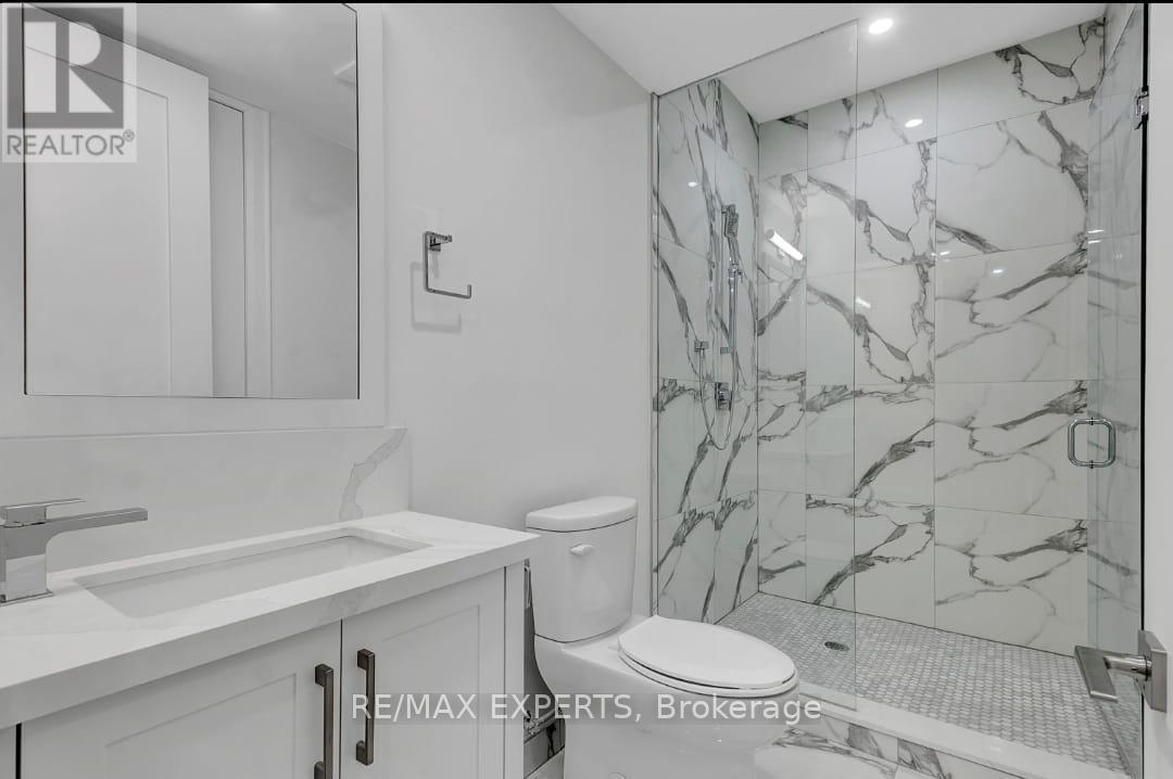 5 Antonio Court, Toronto, Ontario  M9L 0A4 - Photo 4 - W12585176