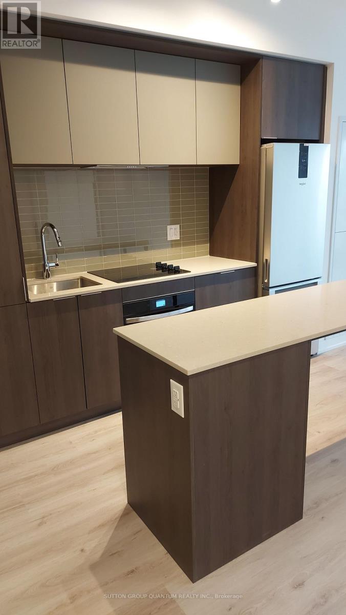 2407 - 395 Square One Drive, Mississauga, Ontario L5B 0P6 - Photo 3 - W12585198