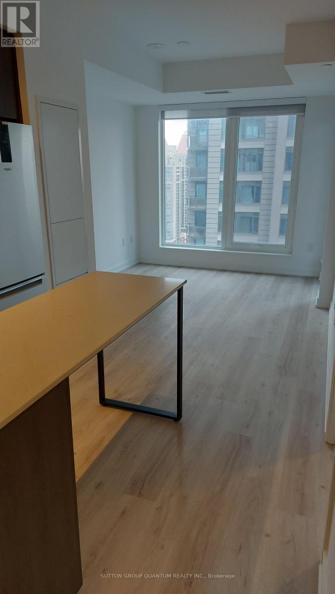 2407 - 395 Square One Drive, Mississauga, Ontario L5B 0P6 - Photo 4 - W12585198