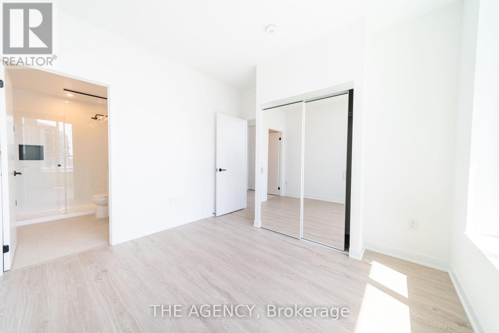 810 - 2495 Eglinton Avenue W, Mississauga, Ontario  L5M 2T2 - Photo 13 - W12585208