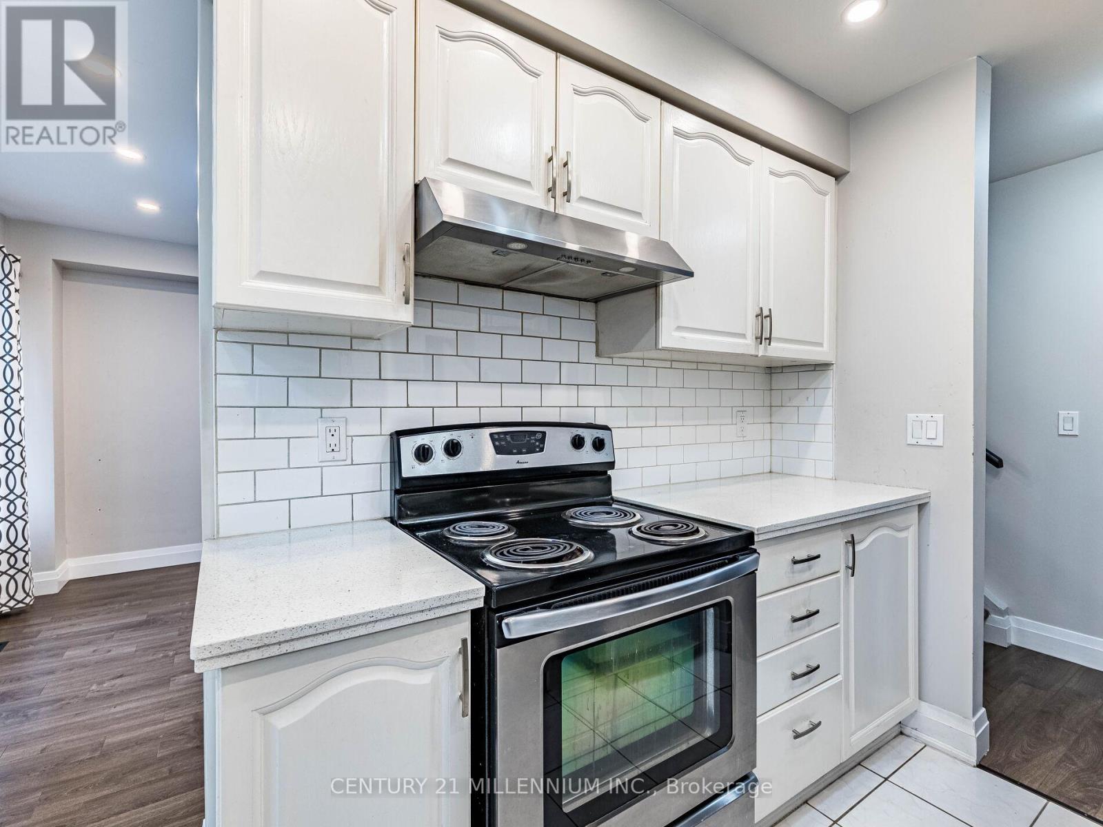 318 Elderberry Street, Orangeville, Ontario  L9W 4Z6 - Photo 15 - W12585236