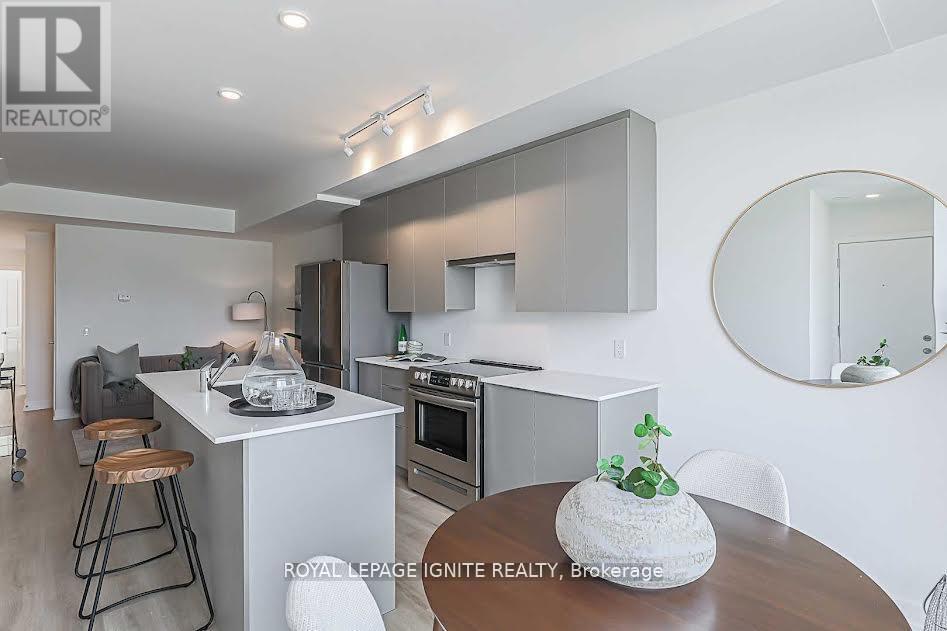 203 - 3058 Sixth Line, Oakville, Ontario  L6M 1P8 - Photo 3 - W12585268