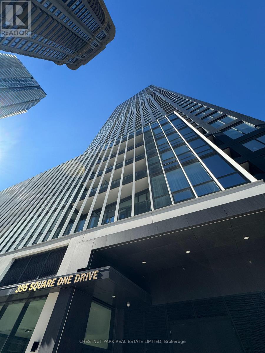 318 - 395 SQUARE ONE DRIVE, Mississauga, Ontario