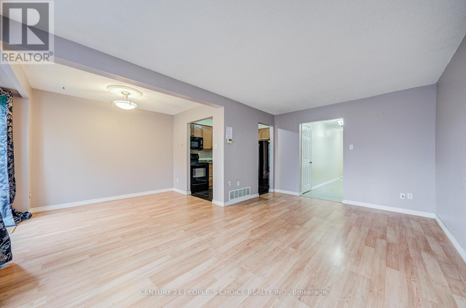 48 - 3025 Cedarglen Gate W, Mississauga, Ontario  L5C 2V7 - Photo 14 - W12585330