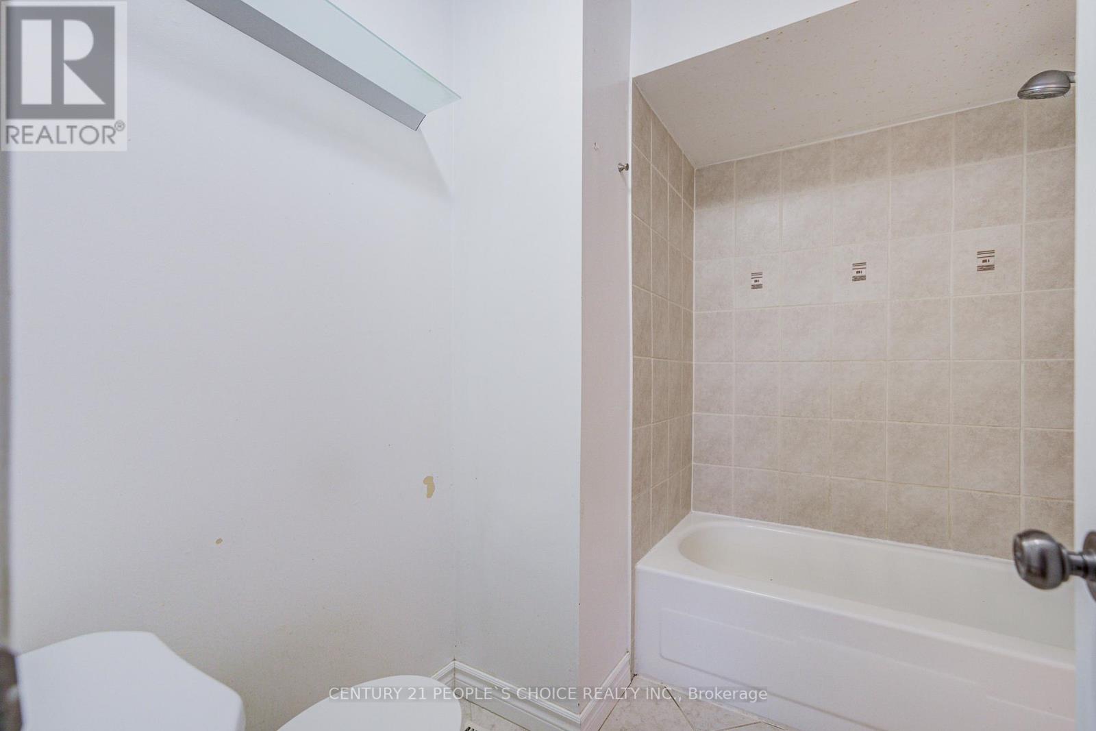 48 - 3025 Cedarglen Gate W, Mississauga, Ontario  L5C 2V7 - Photo 31 - W12585330