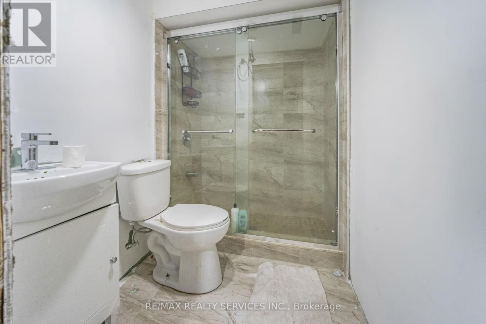 12 Roadmaster Lane, Brampton, Ontario L7A 3A9 - Photo 37 - W12585342