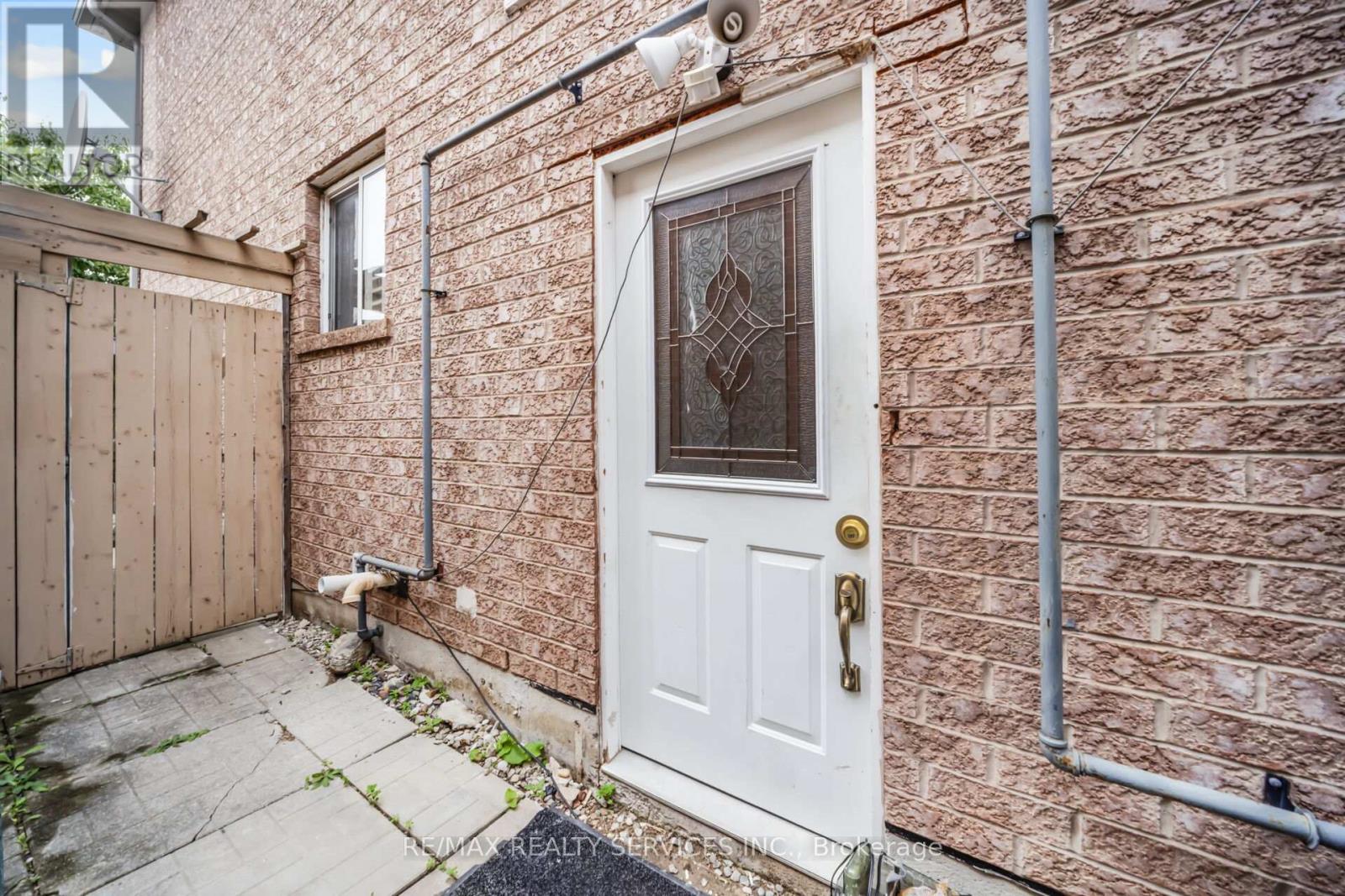 12 Roadmaster Lane, Brampton, Ontario L7A 3A9 - Photo 38 - W12585342