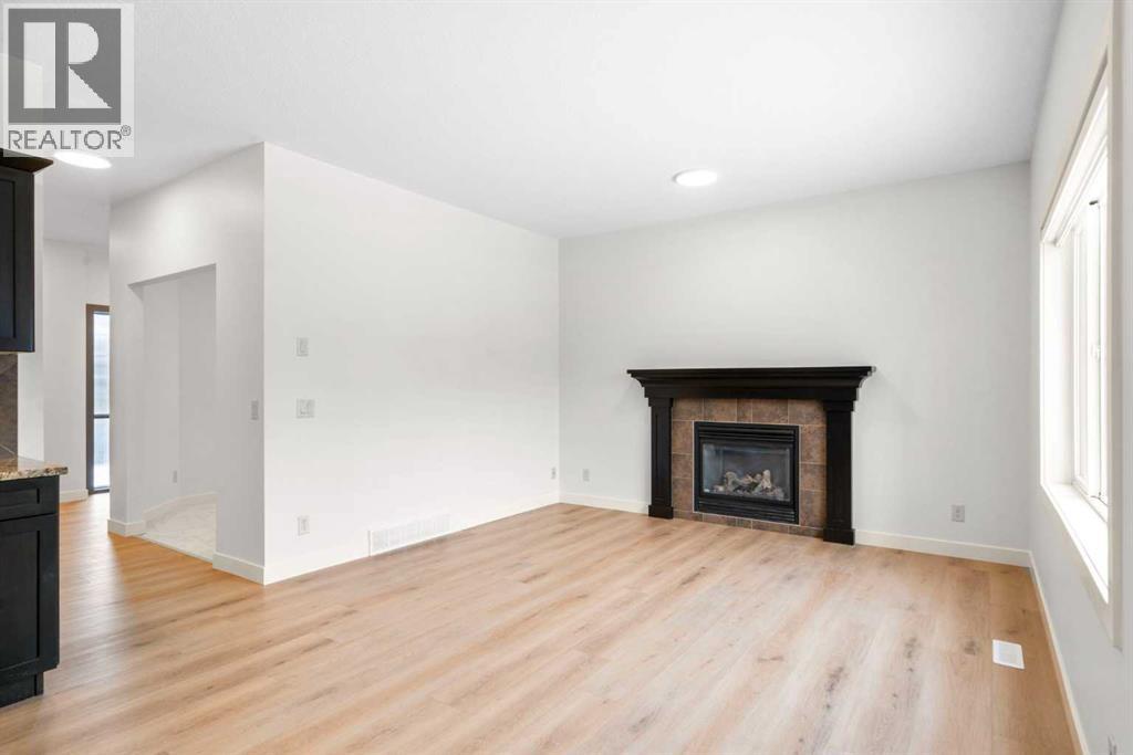 1014 Williamstown Boulevard Nw, Airdrie, Alberta  T4B 0S8 - Photo 11 - A2272997