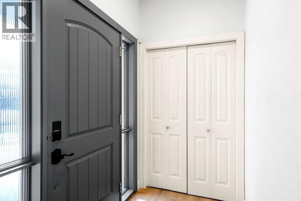 1014 Williamstown Boulevard Nw, Airdrie, Alberta  T4B 0S8 - Photo 5 - A2272997