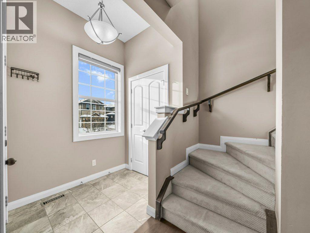 1023 Evanston Drive Nw, Calgary, Alberta  T3P 0K4 - Photo 12 - A2270907