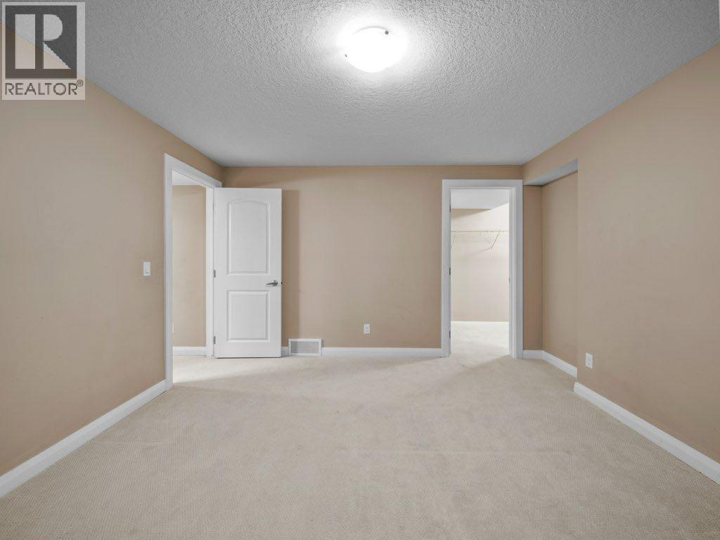 1023 Evanston Drive Nw, Calgary, Alberta  T3P 0K4 - Photo 27 - A2270907