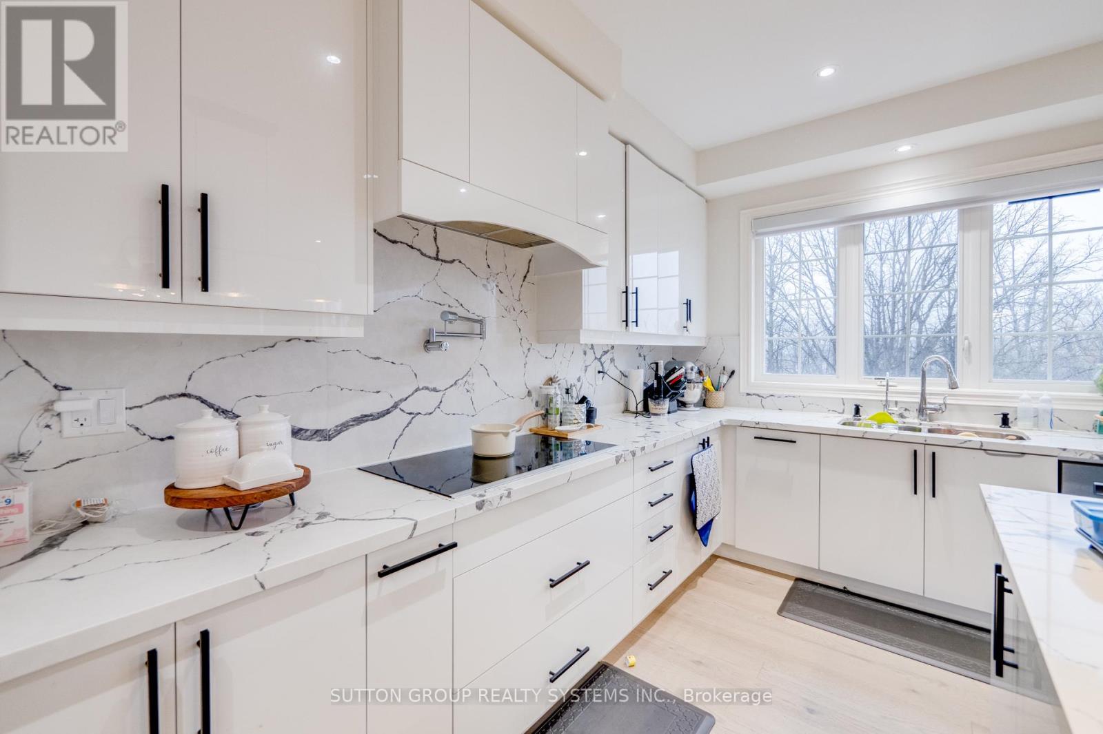 389 Humphrey Street, Hamilton, Ontario  L8B 1X5 - Photo 15 - X12585168