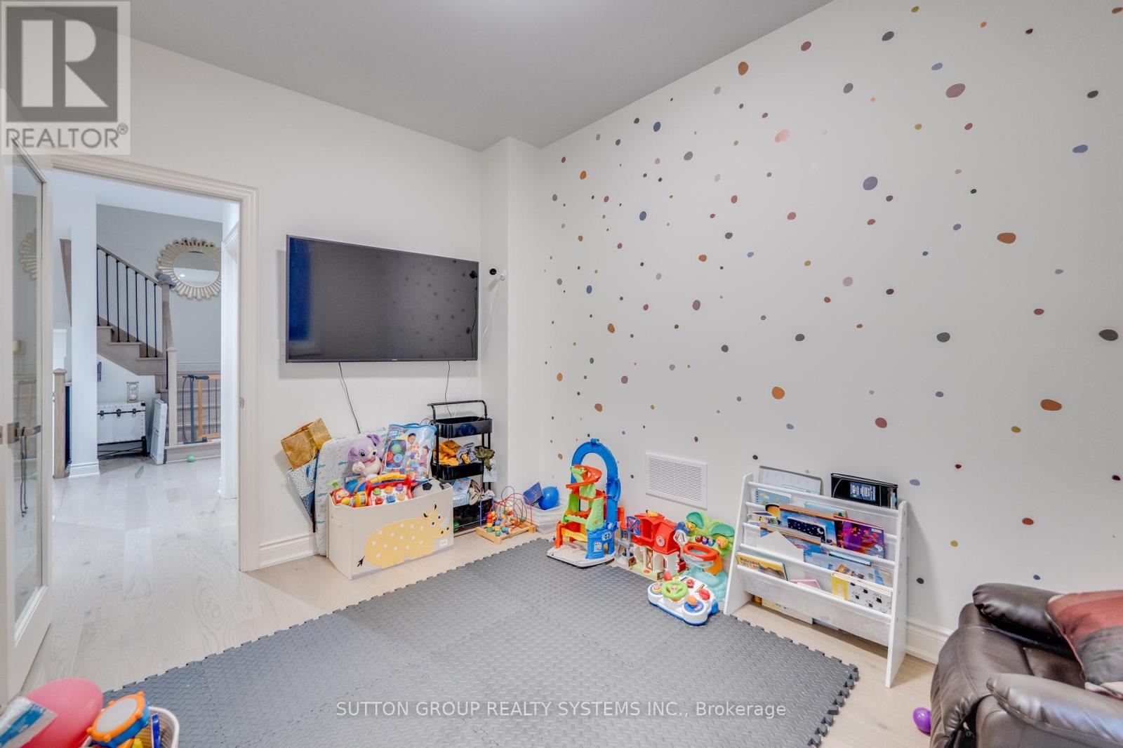 389 Humphrey Street, Hamilton, Ontario  L8B 1X5 - Photo 19 - X12585168