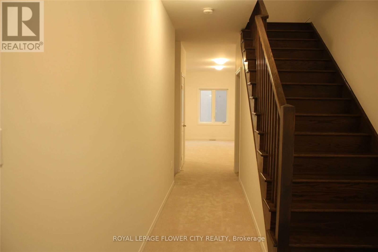 103 Flagg Avenue, Brant, Ontario  N3L 0J8 - Photo 3 - X12585170