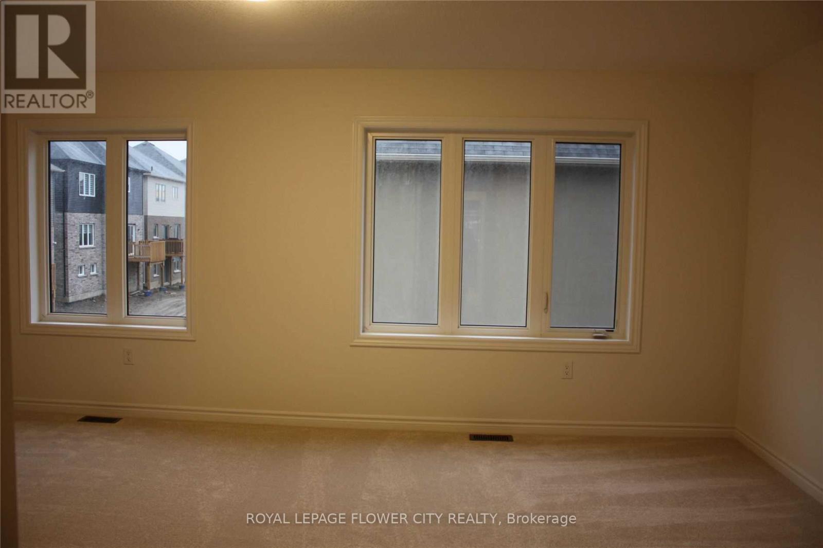 103 Flagg Avenue, Brant, Ontario  N3L 0J8 - Photo 9 - X12585170