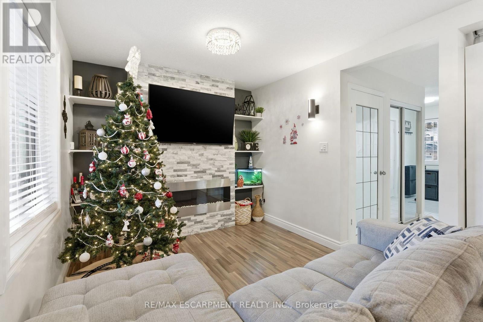 48 Alderson Drive, Cambridge, Ontario  N3C 4C4 - Photo 14 - X12585172