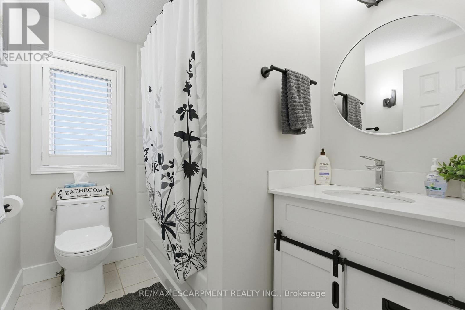 48 Alderson Drive, Cambridge, Ontario  N3C 4C4 - Photo 29 - X12585172