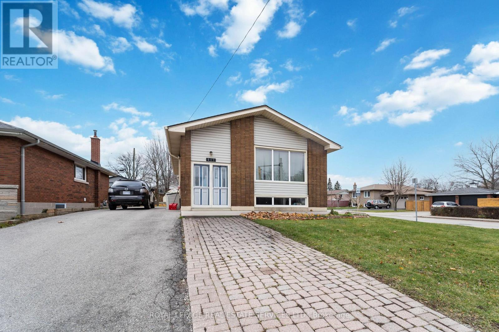 MAIN - 517 MOHAWK ROAD W, Hamilton, Ontario